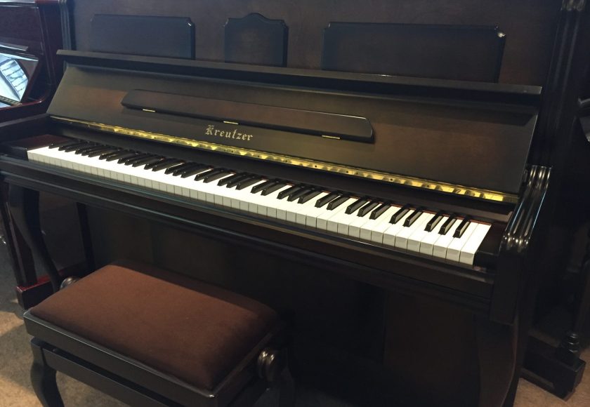 対談シリーズ その② 2台のクロイツェルピアノKE-600 | 浜松ピアノ社