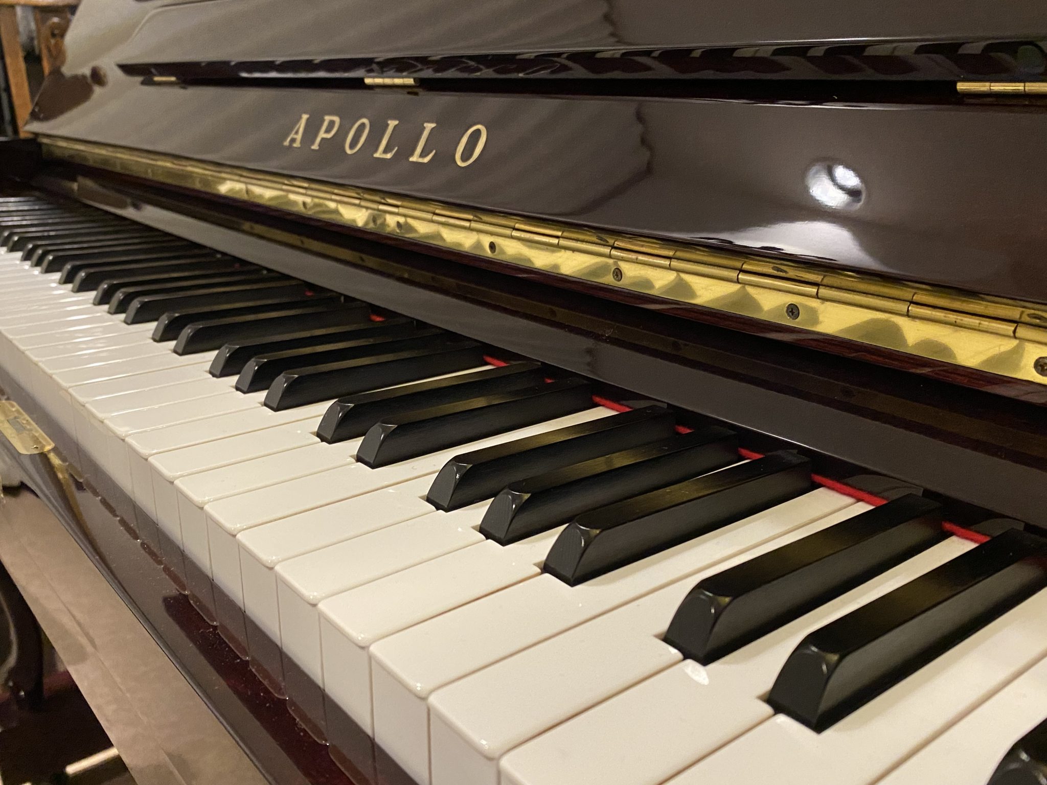 アポロピアノ、、、とても綺麗な本格純日本製ピアノ APOLLO ※SOLD