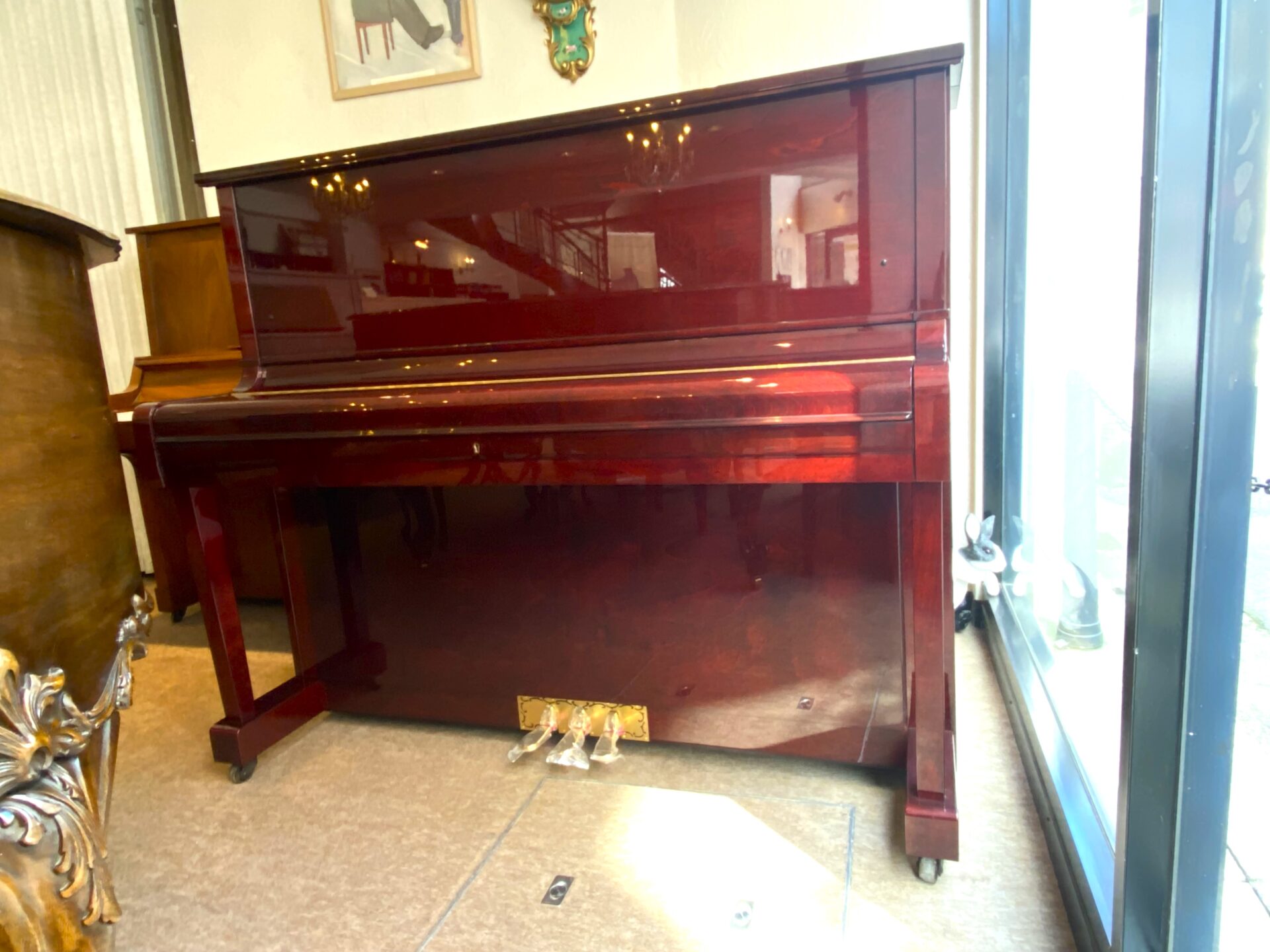 マホガニー色が美しい人気のDIAPASON 126-S お買い得品